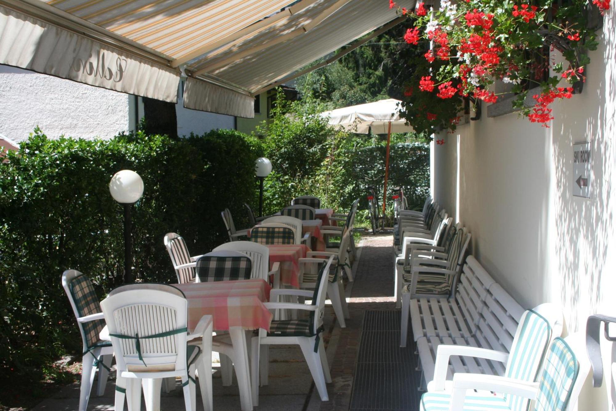 Hotel Collini Pinzolo Eksteriør billede
