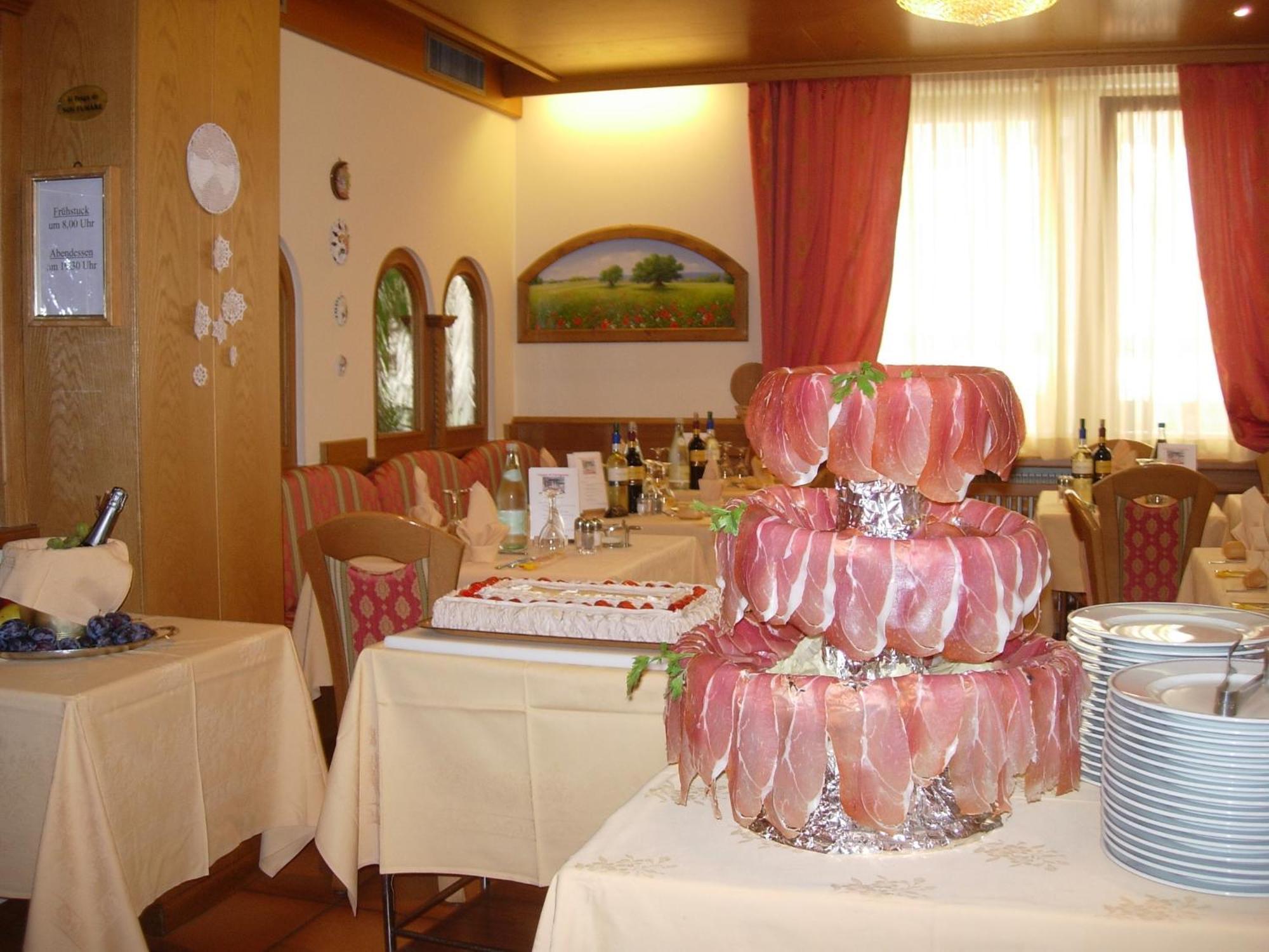 Hotel Collini Pinzolo Eksteriør billede